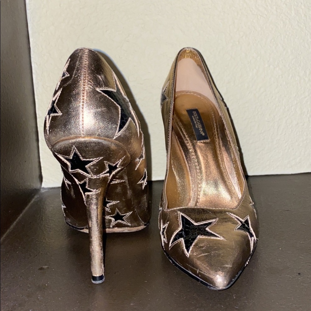 100% authentic dolce and Gabbana pumps